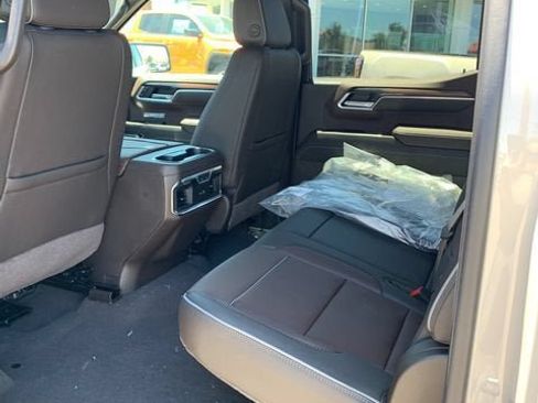 New 2026 GMC Sierra 1500 Denali w/ Technology Package AWD/4WD image 15