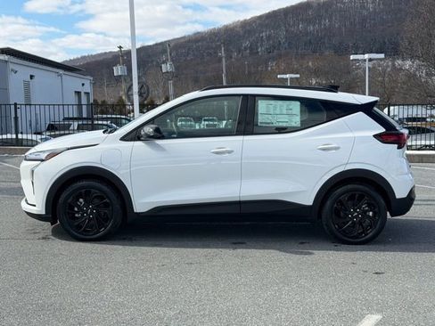 New 2027 Chevrolet Bolt RS FWD image 9