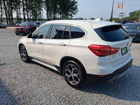 Used 2018 BMW X1 xDrive28i AWD/4WD image 3