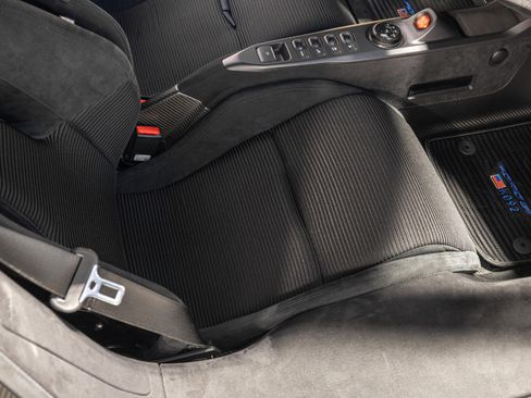 Used 2019 Ford GT image 57