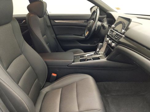 Used 2020 Honda Accord Sport image 21