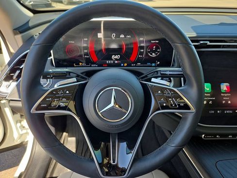 Used 2024 Mercedes-Benz E 350 4MATIC Sedan image 21