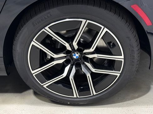 New 2026 BMW 760i xDrive w/ Executive Package AWD/4WD image 8