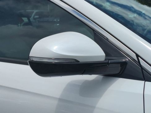Used 2025 Buick Envista Avenir FWD image 12