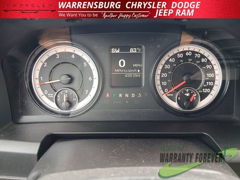 Used 2024 RAM 1500 Warlock AWD/4WD image 15