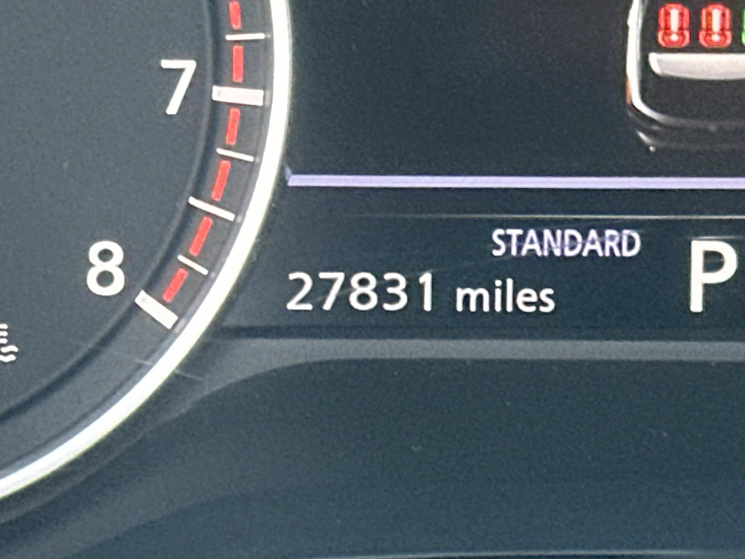 Used 2024 Nissan Pathfinder SL w/ Cargo Package FWD image 23
