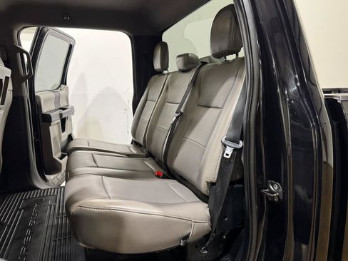 Used 2020 Ford F250 XL w/ STX Appearance Package AWD/4WD image 16