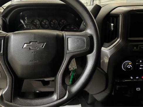 Used 2020 Chevrolet Silverado 1500 Custom Trail Boss w/ Custom Convenience Package image 15