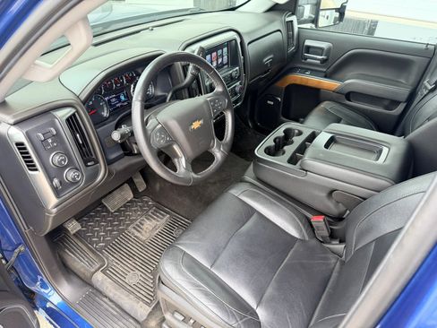 Used 2018 Chevrolet Silverado 2500 LTZ w/ Duramax Plus Package AWD/4WD image 10