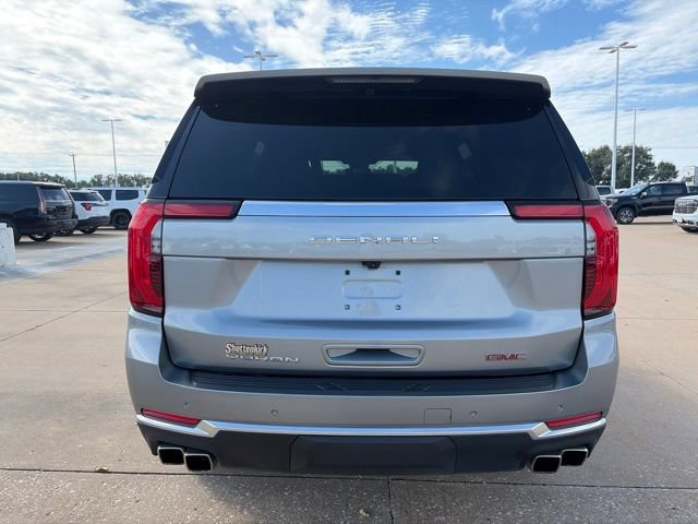 Used 2025 GMC Yukon Denali AWD/4WD image 4