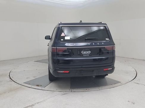New 2025 Jeep Wagoneer Series II image 12
