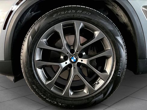 Certified 2025 BMW X5 sDrive40i w/ Premium Package image 10