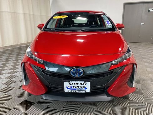 Used 2020 Toyota Prius Prime LE image 4