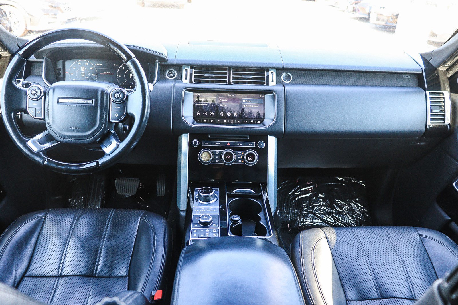 Used 2017 Land Rover Range Rover HSE AWD/4WD image 15
