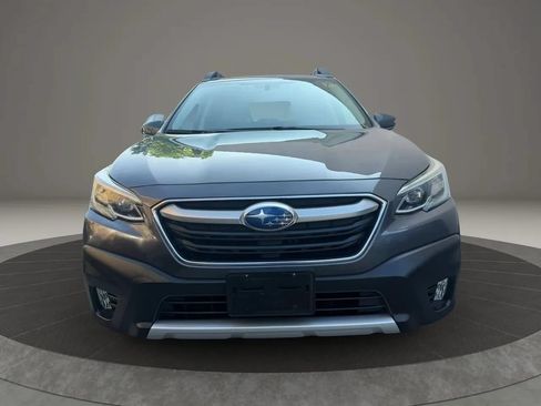 Used 2021 Subaru Outback Limited AWD/4WD image 2