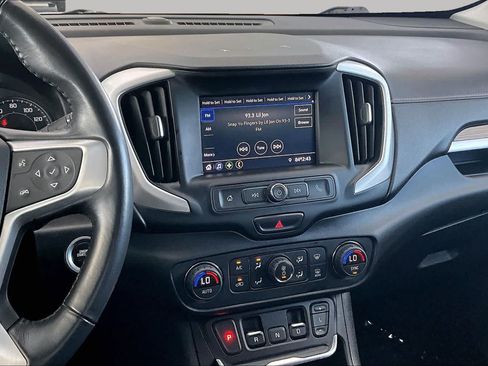 Used 2021 GMC Terrain SLE w/ Driver Convenience Package FWD image 7