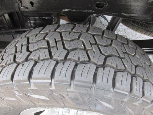 Used 2018 Chevrolet Silverado 1500 LS w/ Trailering Package image 7