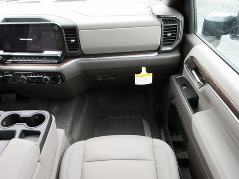 New 2026 Chevrolet Silverado 3500 LT w/ All Star Edition AWD/4WD image 19