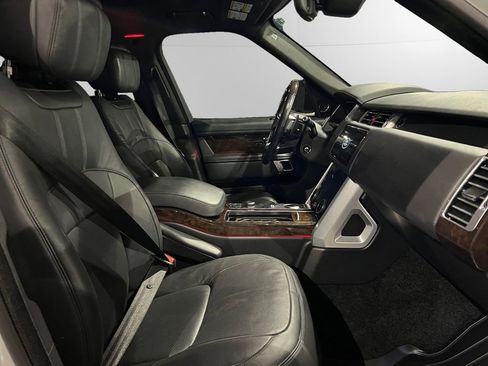 Used 2018 Land Rover Range Rover Long Wheelbase Supercharged image 16