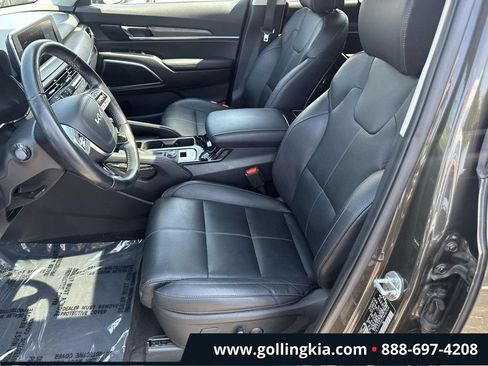 Used 2022 Kia Telluride SX w/ Nightfall Edition Package AWD/4WD image 17