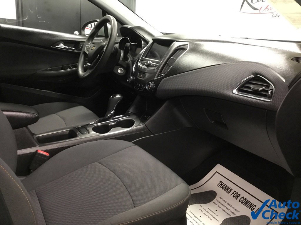Used 2019 Chevrolet Cruze LS w/ LS Fleet Convenience Package FWD image 36