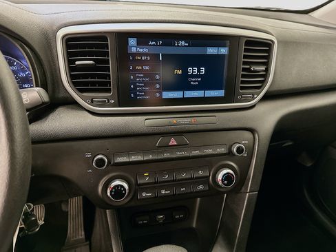 Used 2021 Kia Sportage LX AWD/4WD image 25