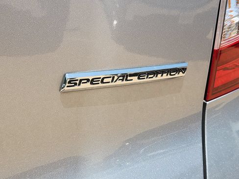 Used 2022 Honda Pilot Special Edition image 10