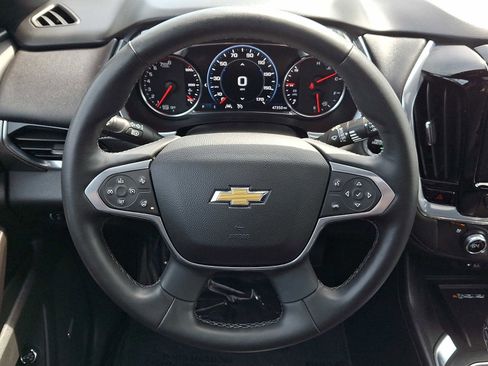 Used 2023 Chevrolet Traverse Premier AWD/4WD image 24