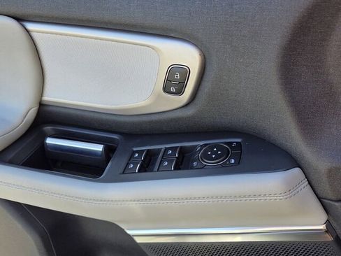 New 2026 Ford Expedition Active image 32