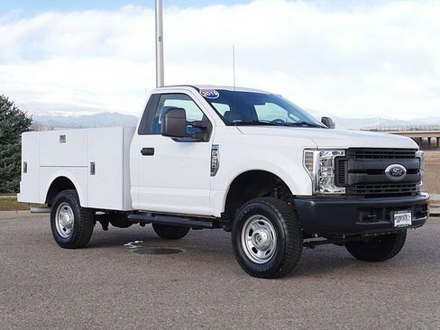 Used 2019 Ford F350 XL w/ Snow Plow Prep Package image 7