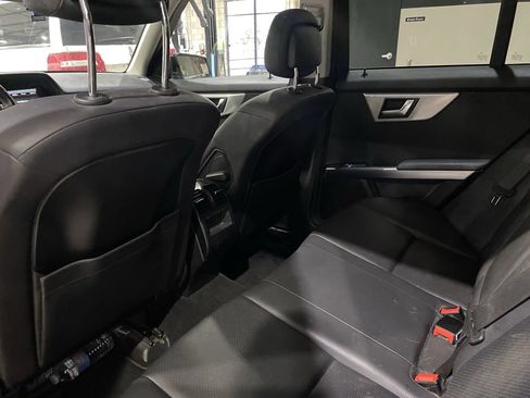 Used 2015 Mercedes-Benz GLK 350 2WD image 5