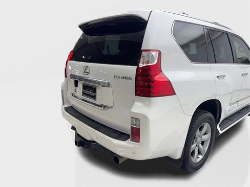 Used 2013 Lexus GX 460 Premium image 18