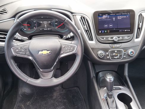 Used 2020 Chevrolet Malibu RS FWD image 27