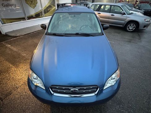 Used 2007 Subaru Outback 2.5i AWD/4WD image 8