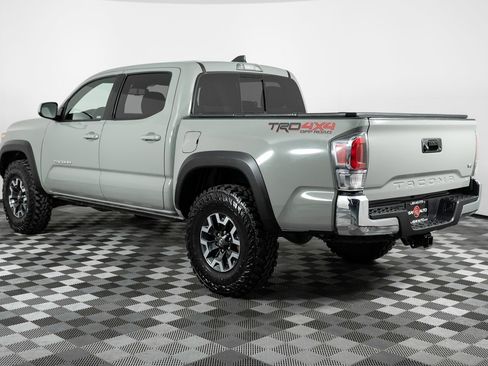 Used 2023 Toyota Tacoma TRD Off-Road image 4