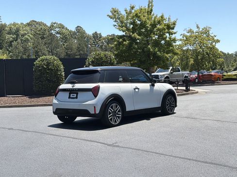 Certified 2026 MINI Cooper 2-Door Hardtop FWD image 3