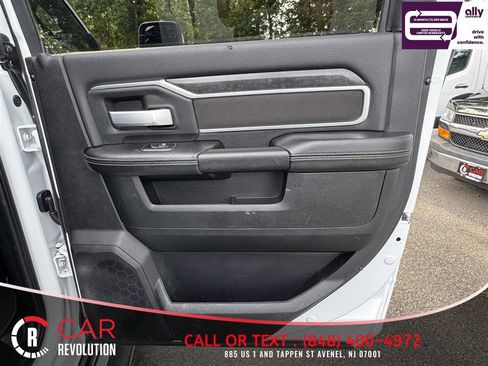 Used 2024 RAM 2500 Big Horn AWD/4WD image 49