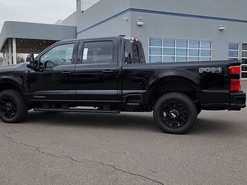New 2026 Ford F250 Lariat w/ Black Appearance Package AWD/4WD image 24