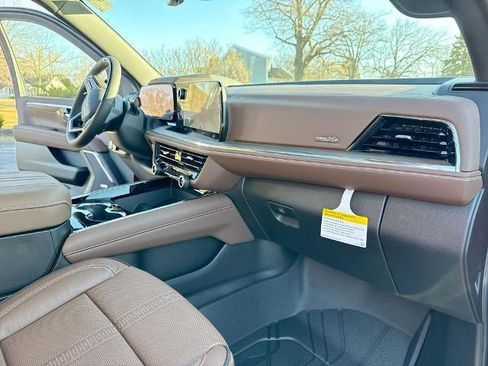 New 2026 Chevrolet Tahoe High Country image 30