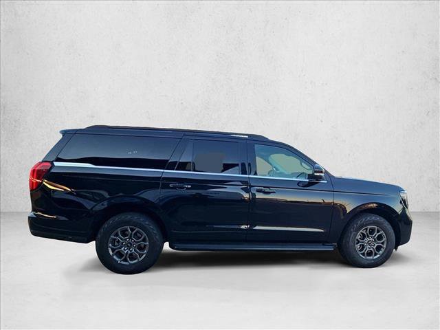 Used 2026 Ford Expedition Max Active RWD image 4