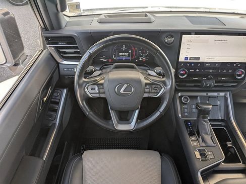Used 2024 Lexus GX 550 AWD/4WD image 27