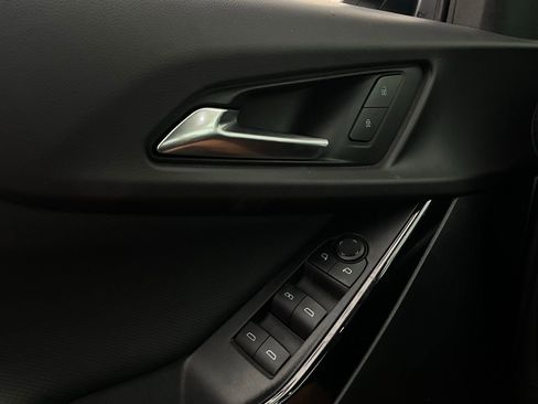 Used 2025 Chevrolet Equinox LT image 20