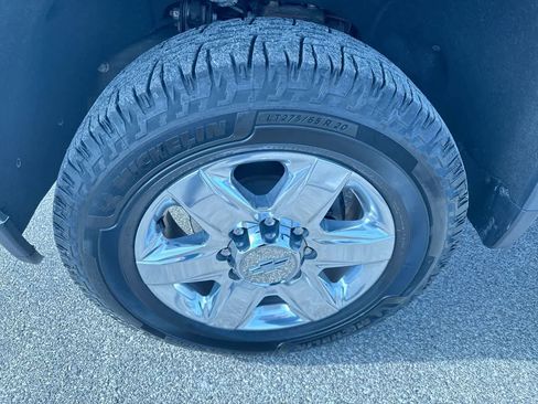 Used 2020 Chevrolet Silverado 3500 LTZ w/ LTZ Premium Package image 10