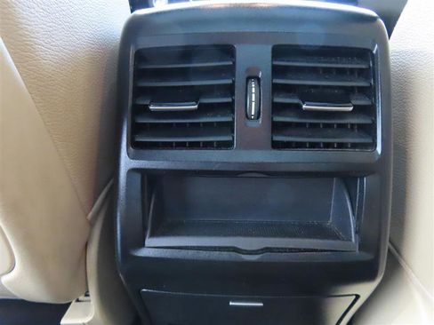 Used 2019 Mercedes-Benz GLE 400 4MATIC w/ Premium 3 Package image 36