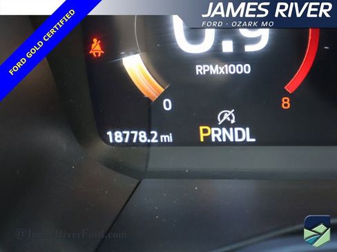 Certified 2025 Ford Explorer Platinum w/ LUX Leather Package image 32