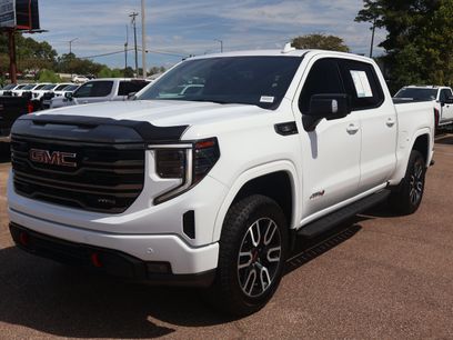Used 2024 GMC Sierra 1500 AT4 w/ AT4 Premium Package