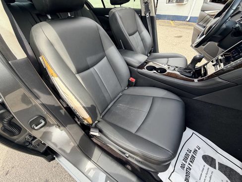Used 2014 INFINITI Q50 AWD w/ Navigation Package image 23