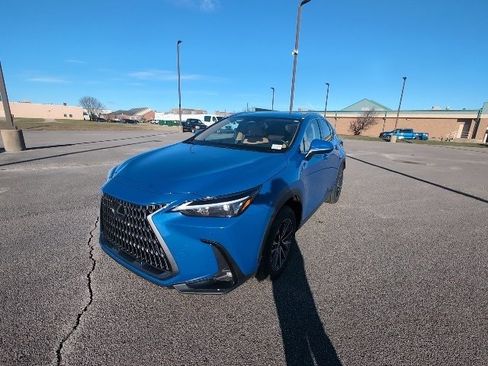 Used 2025 Lexus NX 350 AWD image 8