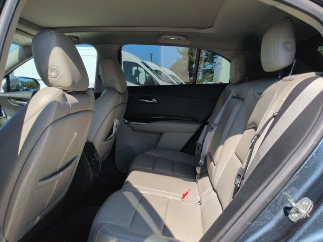 Used 2019 Cadillac XT4 Premium Luxury AWD/4WD image 16