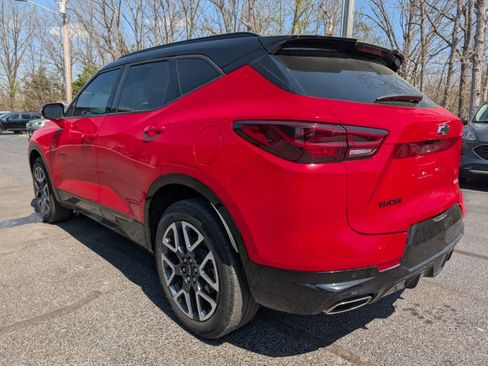 Used 2024 Chevrolet Blazer RS w/ Driver Confidence II Package image 2